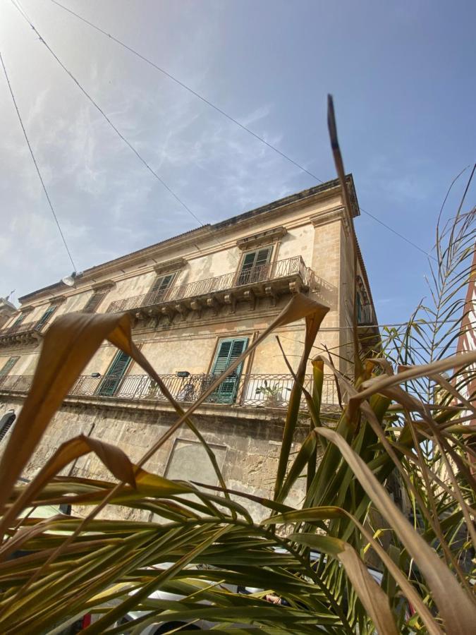 Palazzo Zappata Luxury Room Noto Centro Εξωτερικό φωτογραφία
